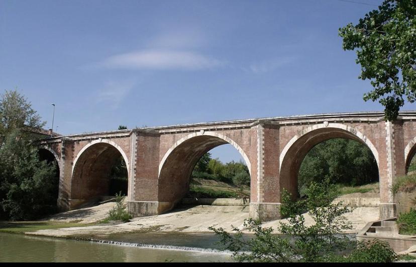 La Sosta - Intero Appartamento Ponte d'Arbia Zewnętrze zdjęcie